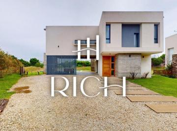RIH-RIH-530_2 · Venta de Casa en Costa Esmeralda