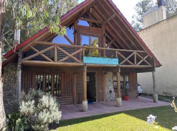Casa · 144m² · 4 Ambientes · 3 Cocheras · Venta Casa Bosque Peralta Ramos Gran Lote