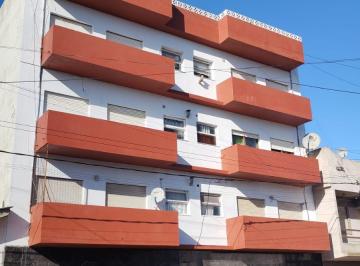 Departamento de 2 ambientes, Mar del Tuyú · Dpto a Una Cuadra de La Playa