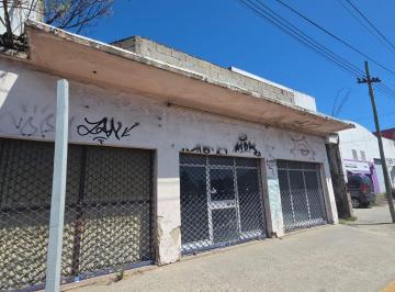 Local comercial · 534m² · Local + Terreno Libre en Alquiler en Av Calchaqui Al 600