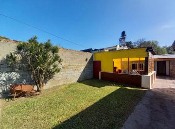 Casa · 125m² · 3 Ambientes · 1 Cochera · Hermosa Casa a m del Rio Paraná Gb