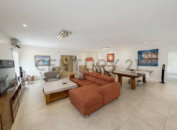 Casa · 411m² · 5 Ambientes · 2 Cocheras · Casa en Venta – Bella Vista Chico (Barrio Cerrado) Permuta