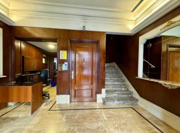 Departamento de 2 ambientes, Retiro · Venta de Departamento en Edificio Frances con Parrilla y Terraza en Microcentro
