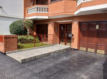 Departamento de 4 ambientes, Villa Luro · Hermoso Piso 4 Am a La Venta