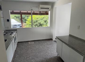 Casa · 140m² · 4 Ambientes · 4 Cocheras · Casa en Mapuche C. C