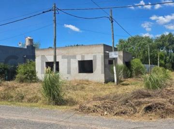 Terreno · 74m² · 5 Ambientes · Lote en Venta en Arturo Segui