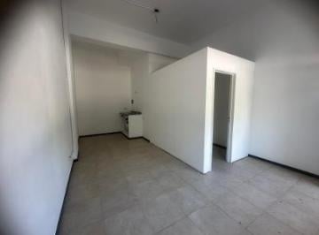 Oficina comercial · 31m² · 1 Cochera · Oficina en Alquiler en Pilar, G. B. a. Zona Norte, Argentina