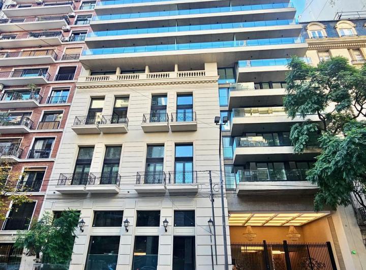 Av Callao 1800 - Departamento de 2 Ambientes Dúplex a Estrenar en Recoleta con Amenities