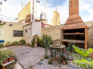 Casa · 126m² · 5 Ambientes · 1 Cochera · Casa en Venta 2/3 Dorm. con Patio Seco