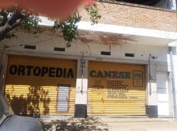 Local comercial , Vicente López · Amplio Local con Taller y Vivienda