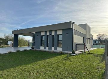 Casa · 150m² · 4 Ambientes · 2 Cocheras · Casa Venta Gaboto Pueblos del Plata Hudson Berazategui