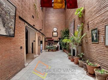 Casa de 5 ambientes, Coghlan · Venta Casa en Lote Propio Ideal Uso Profesional o Comercial