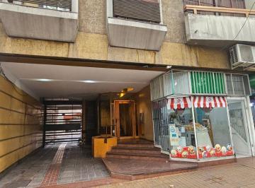 Departamento de 4 ambientes, Ciudad de Mendoza · Chile / Av Las Heras