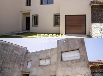 Casa de 6 ambientes, Hurlingham · Casa en Venta 6 Ambientes con Garage en Hurlingham