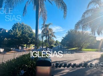 Casa · 226m² · 6 Ambientes · 4 Cocheras · Casa en Venta en Rincón de La Costa, Tigre