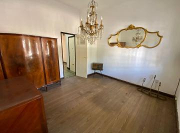 PH · 58m² · 2 Ambientes · PH en Venta en Floresta/parque Avellaneda