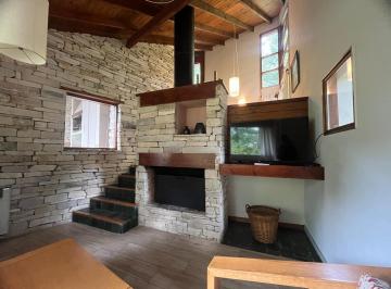 Casa · 130m² · 3 Ambientes · 1 Cochera · Alquiler - Casa Amplia 3 Ambientes Amoblada y Equipada Alto Manzano, Villa La Angostura