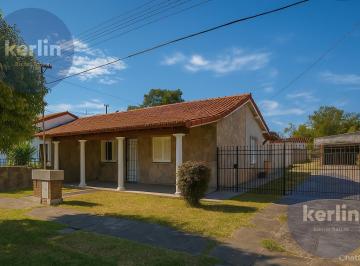 Casa · 172m² · 6 Ambientes · 1 Cochera · Casa en Barrio Somisa - 27 Oeste 230