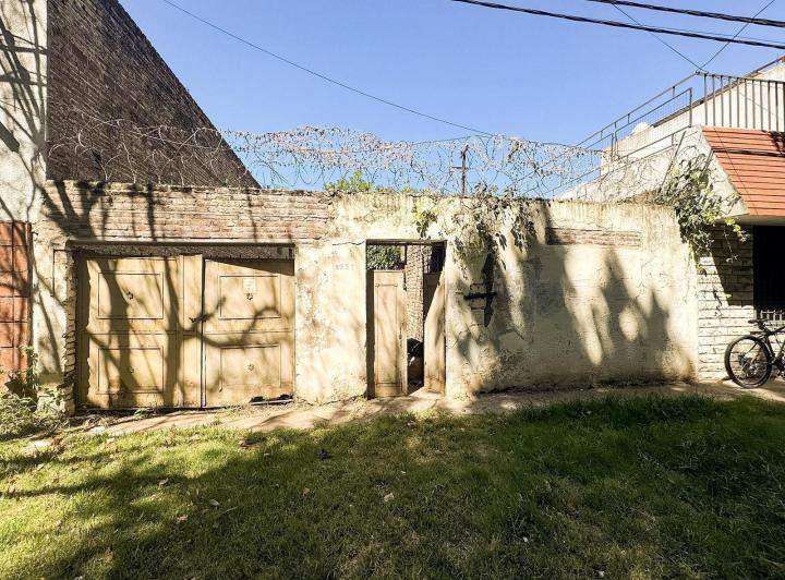 Terreno · 210m²