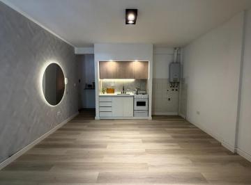 Departamento · 35m² · 2 Ambientes · Venta Departamento Reciclado de un Dormitorio con Balcón en Luis Agote