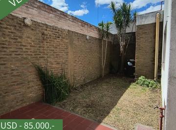 PH de 3 ambientes, Quilmes · Vende PH Dos Dorm. Bernal Centro