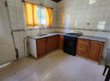 SVA-SVA-75_2 · Casa en Venta en City Bell