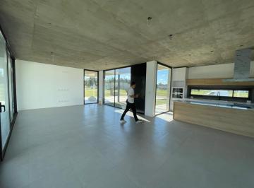 SVA-SVA-107_2 · Venta - Casa en Fincas de San Vicente Sporting - San Vicente