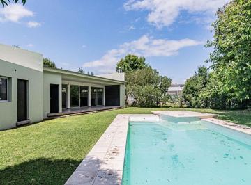 SVA-SVA-114_2 · Casa en Venta en La Cándida, Club de Campo
