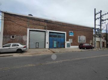 Bodega-Galpón , Avellaneda · Bodega - Galpon con 1725 m² en Alquiler en Dock Sud