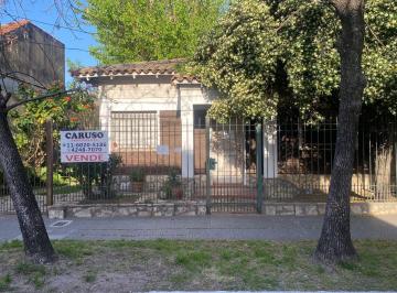 Casa · 75m² · 2 Dormitorios · Casa en Lomas de Zamora