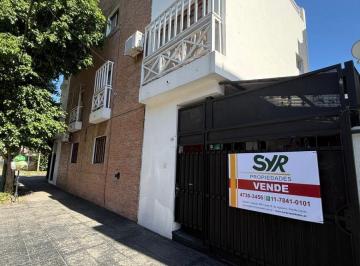 Casa de 4 ambientes, Vicente López · Excelente Duplex 4 Ambientes en Florida