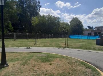 Terreno · 596m² · Oportunidad Lote