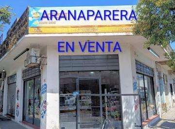 Local comercial · 290m² · 7 Ambientes · Venta en Block de 7 Locales y 1 Departamento, Esquina Merlo