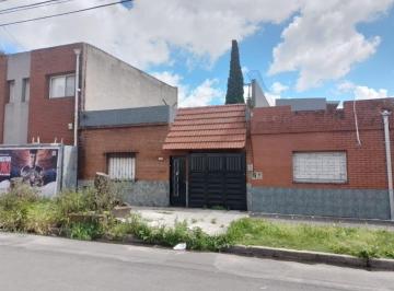 Casa de 3 ambientes, Lanús · Casa a Reciclar en Venta Lanus Oeste