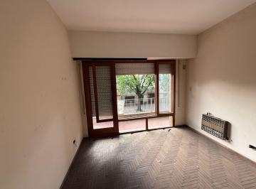 Departamento · 111m² · 5 Ambientes · Departamento de 3 Dorm. | Venta| Barrio Hospitales