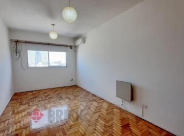 Departamento · 26m² · 1 Ambiente · Av Corrientes Al 2300 - Impecable Vista Panoramica Todo Sol Apto Profesional