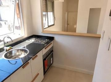 Departamento · 37m² · 2 Ambientes · Venta 2 Ambientes Reciclado Muy Luminoso 37 m² San Nicolás Inversión