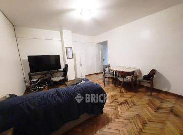 Departamento · 40m² · 2 Ambientes · Mansilla y Av Pueyrredon - 46 m² Todo a Nuevo Patio Apto Profesional