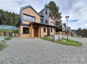 Casa · 69m² · 3 Ambientes · 1 Cochera · Casa en Venta de 3 Ambientes en El Estribo Bariloche