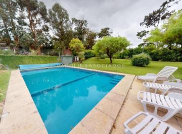 Foto1 · Casa en Rincon del Indio. con Apto Independiente y Piscina