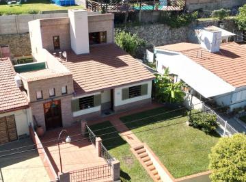 Casa de 4 ambientes, Villa Carlos Paz · Venta de Casa de 3 Dorm. en Villa Carlos Paz. Apta Crédito Hipotecario