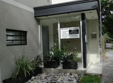 Departamento · 90m² · 3 Ambientes · 1 Cochera · Departamento 3 Amb Planta Baja C/cra