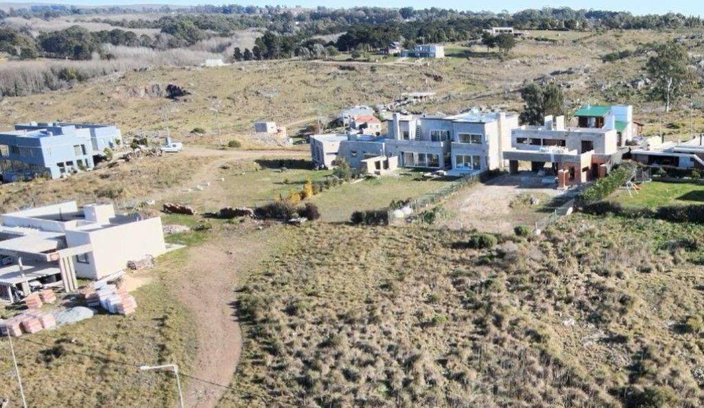 Lote de 946m² en Barrio Entre Sierras, vistas a las sierras