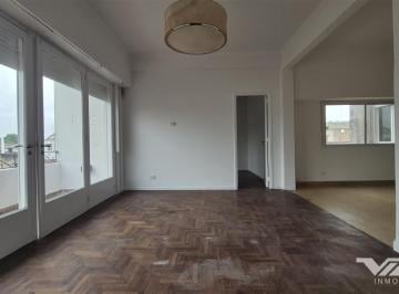 PH · 100m² · 5 Ambientes · En Venta Departamento 5 Amb. Patio y Balcón - Villa Martelli