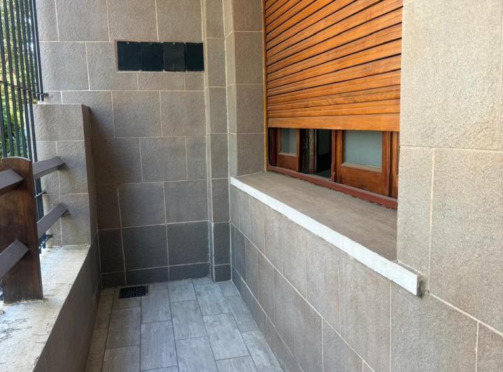 Casa · 100m² · 4 Ambientes · 1 Cochera