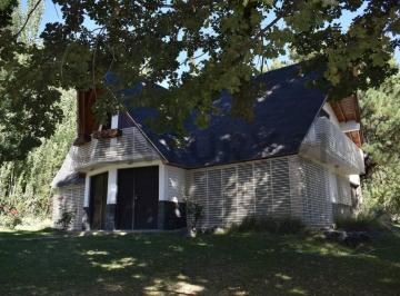 Casa · 172m² · 5 Ambientes · 2 Cocheras · Se Vende Excelente Casa en Las Vegas - Potrerillos