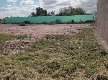 Terreno · 318m² · Se Vende Lote en Barrio Districto Moron, Maipu