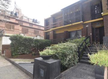 PH · 4 Ambientes · 1 Cochera · Triplex Cuatro Ambientes con Garaje - Ideal Vivienda Permanente