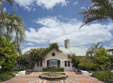 Casa · 714m² · 6 Dormitorios · Venta - Chacra - Uruguay - Punta del Este