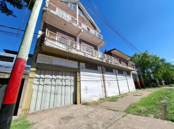 Bodega-Galpón · 250m² · 8 Ambientes · Galpon en Esquina, Venta y Alquiler